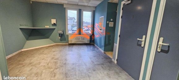 Дом с 7 спальнями в Люзарш, Франция № 359571 3