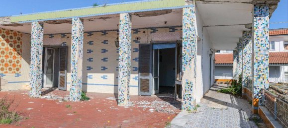 3 rooms Villa in Trecase, Italy No. 350273 3