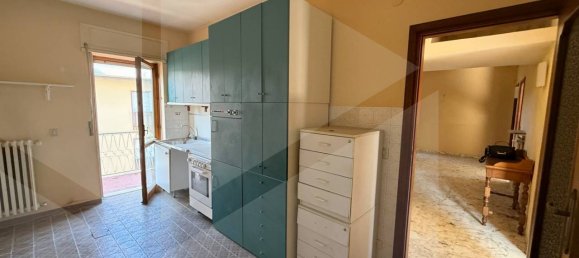 8-salle Duplex à Avezzano, Italy No. 31425 12
