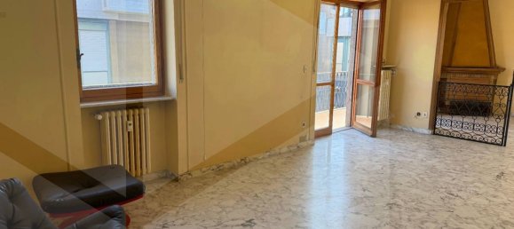 8-salle Duplex à Avezzano, Italy No. 31425 7