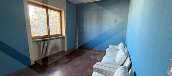 8-salle Duplex à Avezzano, Italy No. 31425 29