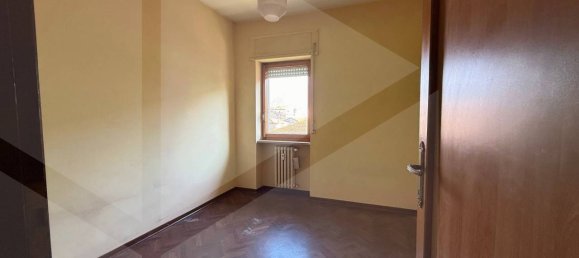 8-salle Duplex à Avezzano, Italy No. 31425 27