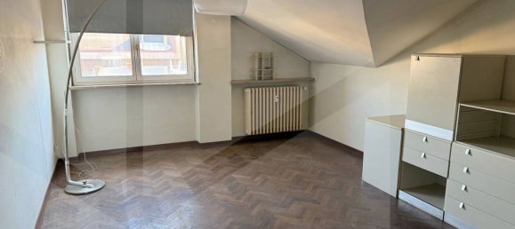 8-salle Duplex à Avezzano, Italy No. 31425 36