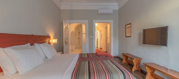 6 bedrooms House in Elvas, Portugal No. 136193 10