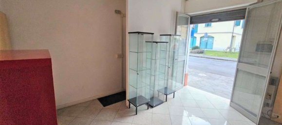 23m² Office in Soliera, Italy No. 222623 10