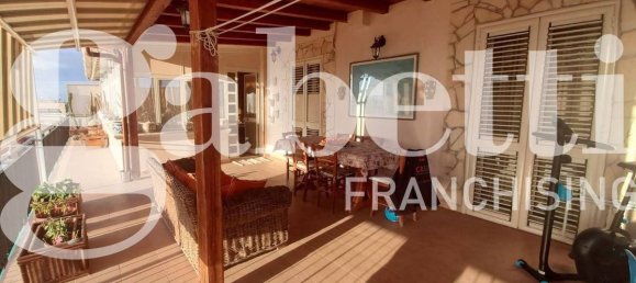 3 bedrooms Penthouse in Syracuse, Italy No. 242869 4