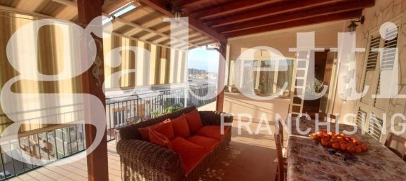 3 bedrooms Penthouse in Syracuse, Italy No. 242869 3