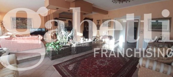 3 bedrooms Penthouse in Syracuse, Italy No. 242869 10