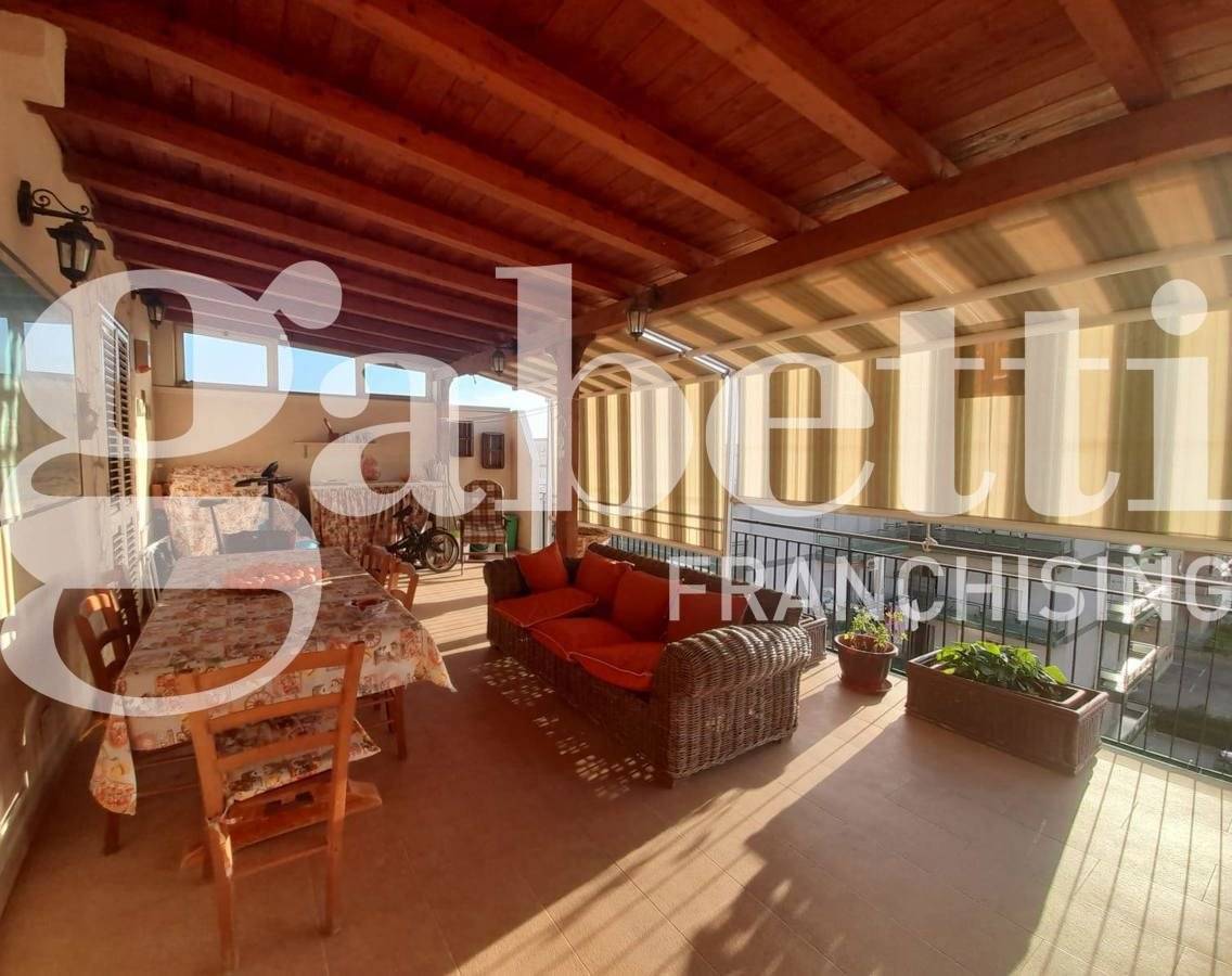 3 bedrooms Penthouse in Syracuse, Italy No. 242869