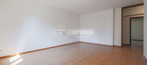 2 bedrooms Apartment in Imola, Italy No. 335338 7