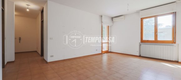 2 bedrooms Apartment in Imola, Italy No. 335338 9