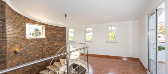 5 bedrooms House in Corroios, Portugal No. 132252 9