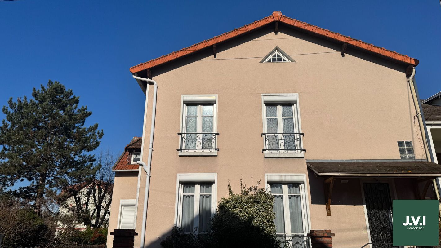 4 bedrooms House in Soisy-sous-Montmorency, France No. 130057