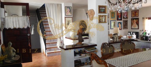 5 bedrooms Villa in San Antonio De Portmany, Spain No. 901 26