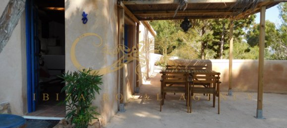 5 bedrooms Villa in San Antonio De Portmany, Spain No. 901 5