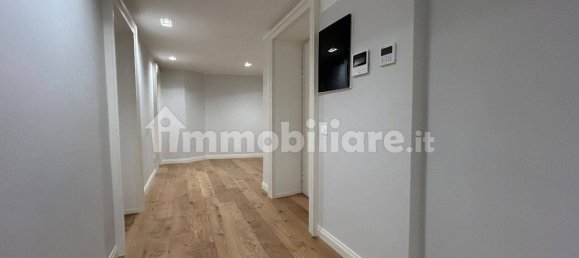 4 bedrooms Apartment in Piacenza, Italy No. 109187 20