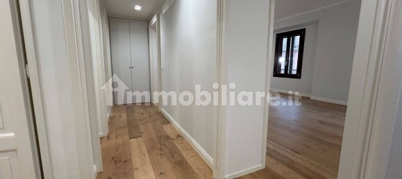 4 bedrooms Apartment in Piacenza, Italy No. 109187 21
