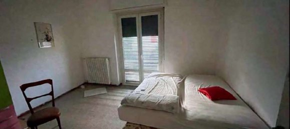 4 rooms Apartment in Como, Italy No. 6206 5