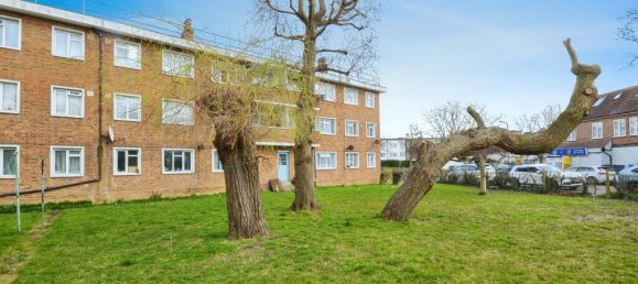 2 bedrooms Apartment in London, United Kingdom No. 6373 4