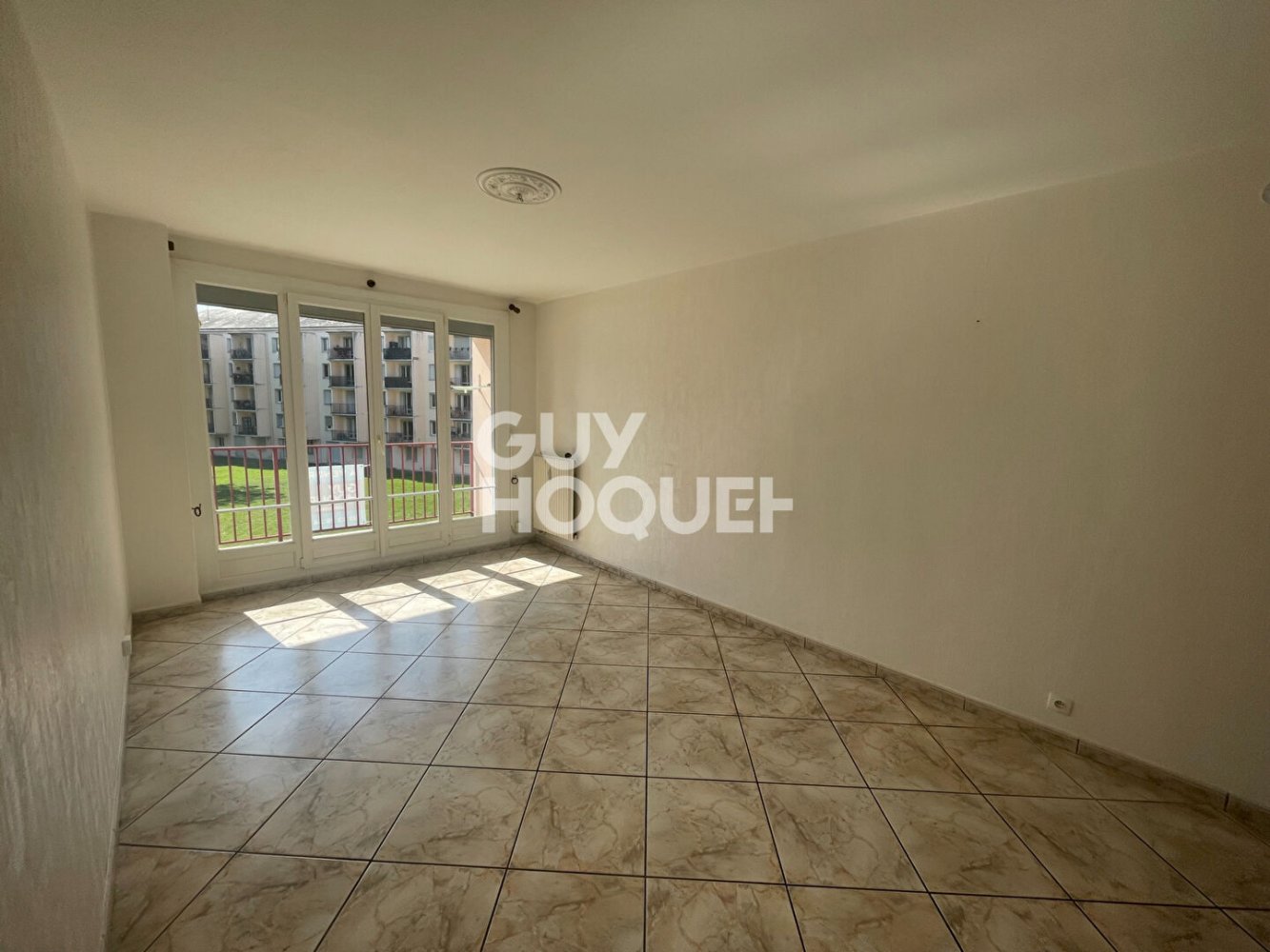2 chambres Appartement à Soissons, France No. 251776