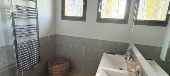 3 bedrooms House in Eure, France No. 327328 6