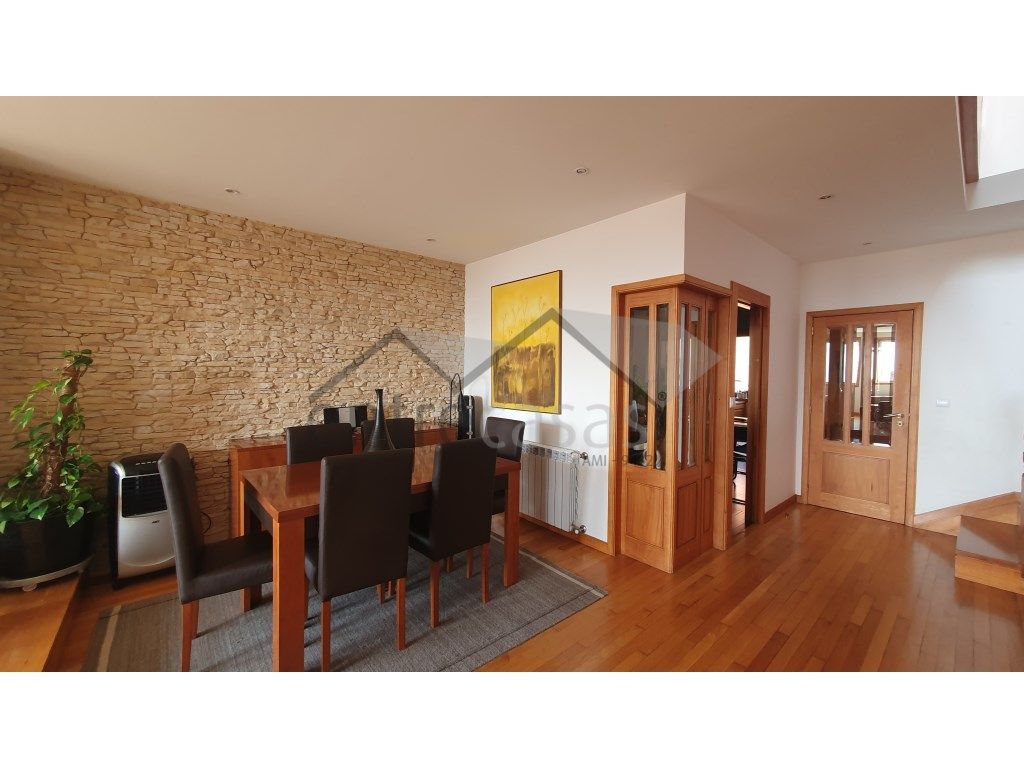 3 bedrooms Duplex in Viana do Castelo, Portugal No. 251412