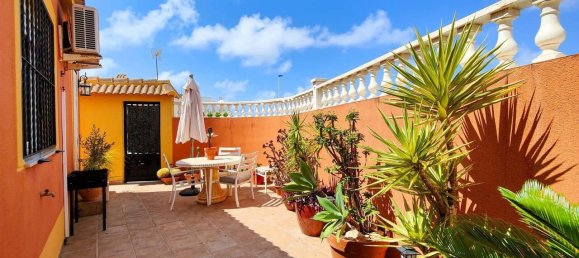 3 bedrooms House in Torrevieja, Spain No. 191292 5