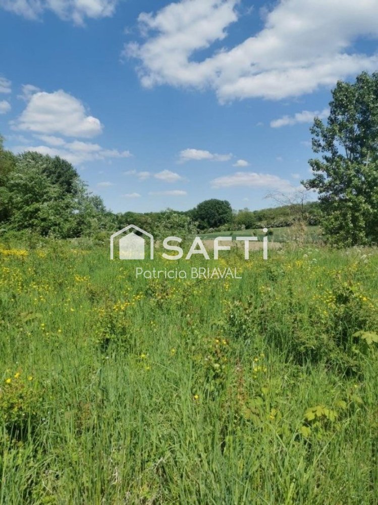 Terreno en Souchez, France No. 40030