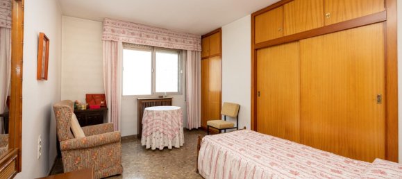 Dúplex de 4 dormitorios en Granada, Spain No. 20019 25