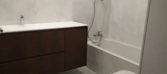 4 bedrooms Apartment in Porto, Portugal No. 78918 22