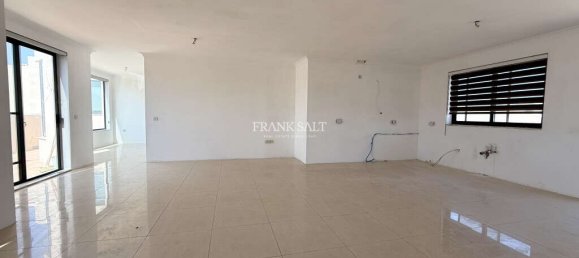 Ático de 3 dormitorios en Sliema, Malta No. 3031 4