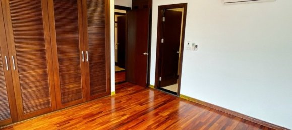 5 Schlafzimmer Villa in Tay Ho, Vietnam, Nr. 1533 5