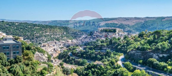 Apartamento de 3 dormitorios en Ragusa, Italy No. 380116 25