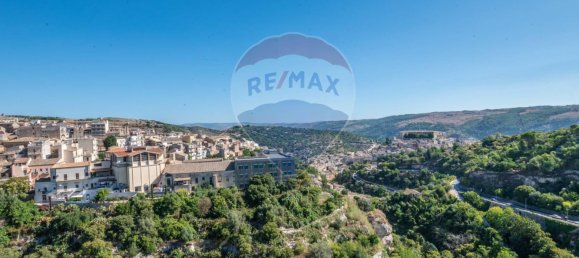 Apartamento de 3 dormitorios en Ragusa, Italy No. 380116 23