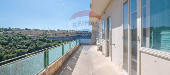 Apartamento de 3 dormitorios en Ragusa, Italy No. 380116 21