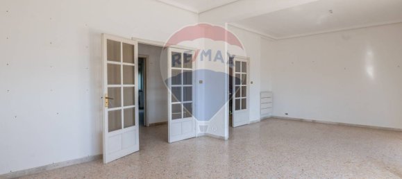 Apartamento de 3 dormitorios en Ragusa, Italy No. 380116 8