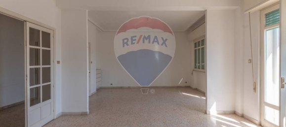 Apartamento de 3 dormitorios en Ragusa, Italy No. 380116 7