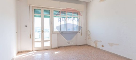 Apartamento de 3 dormitorios en Ragusa, Italy No. 380116 11