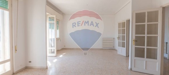 Apartamento de 3 dormitorios en Ragusa, Italy No. 380116 4