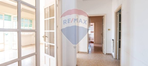 Apartamento de 3 dormitorios en Ragusa, Italy No. 380116 5