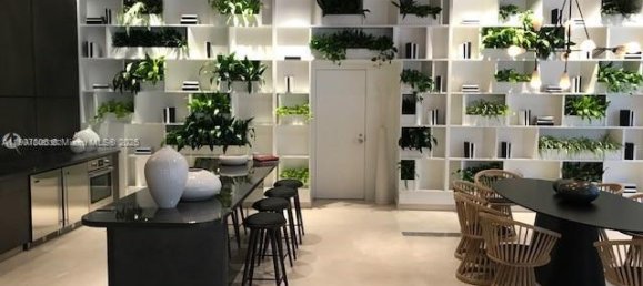 1 Schlafzimmer Gewerbliche Immobilien in Miami, USA, Nr. 614207 17