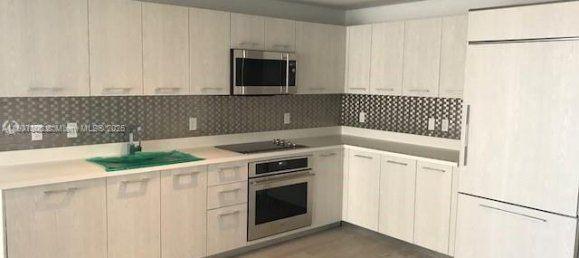 1 Schlafzimmer Gewerbliche Immobilien in Miami, USA, Nr. 614207 16