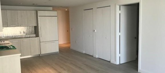 1 Schlafzimmer Gewerbliche Immobilien in Miami, USA, Nr. 614207 20