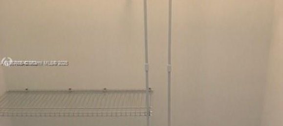 1 Schlafzimmer Gewerbliche Immobilien in Miami, USA, Nr. 614207 6