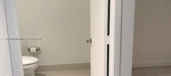 1 Schlafzimmer Gewerbliche Immobilien in Miami, USA, Nr. 614207 26