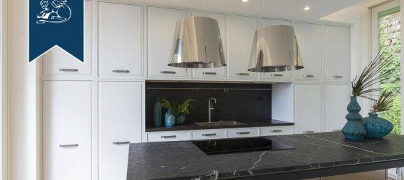 4 bedrooms Villa in Padenghe sul Garda, Italy No. 354898 20