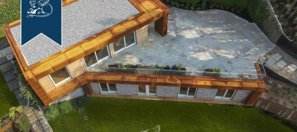 4 bedrooms Villa in Padenghe sul Garda, Italy No. 354898 6