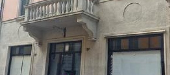 Imóvel comercial de 1 divisão em Pontida, Italy N.º 257273 3