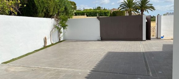 3 Schlafzimmer Villa in Moraira, Spain, Nr. 145989 20