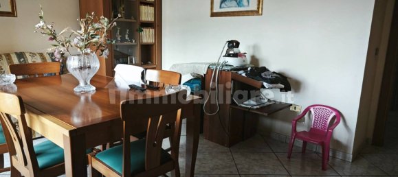 Apartamento de 3 dormitorios en Benevento, Italy No. 344564 6